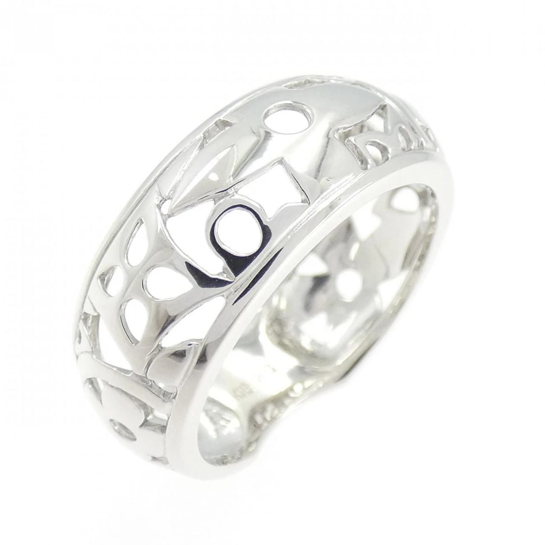 K18WG RING (1 of 3)