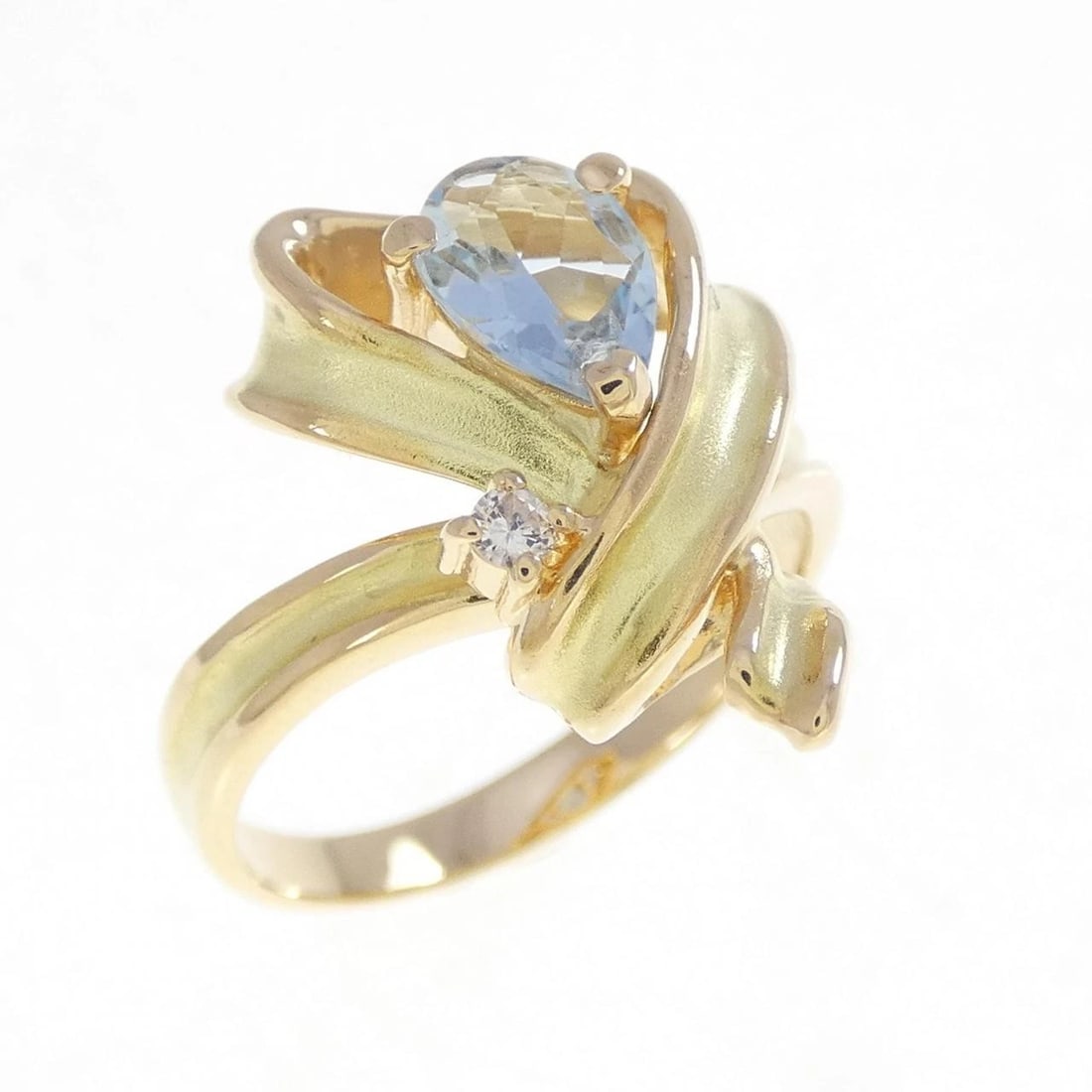 K18YG AQUAMARINE RING (1 of 3)