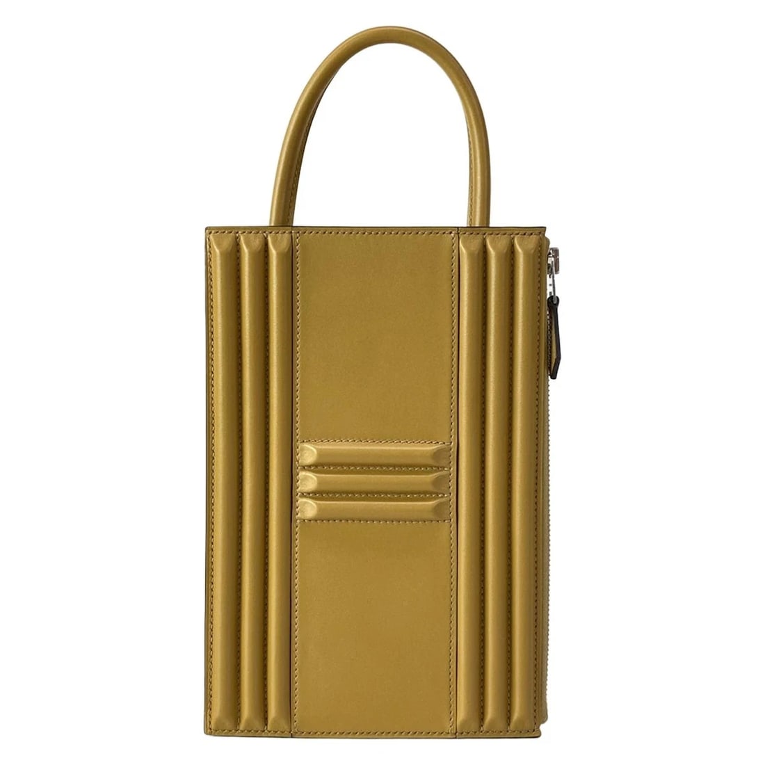 HERMES CADENA SESAME TADELAKT U CLUTCH BAG: HERMES Cadena Sesame Tadelakt U Clutch Bag Brand: HERMES Type: Clutch Bag Material: Exterior Material Tadelakt Color: Exterior Color Sesame Size: Height : 9.06 inch (23 cm) Width : 5.91 inch (15 cm) D
