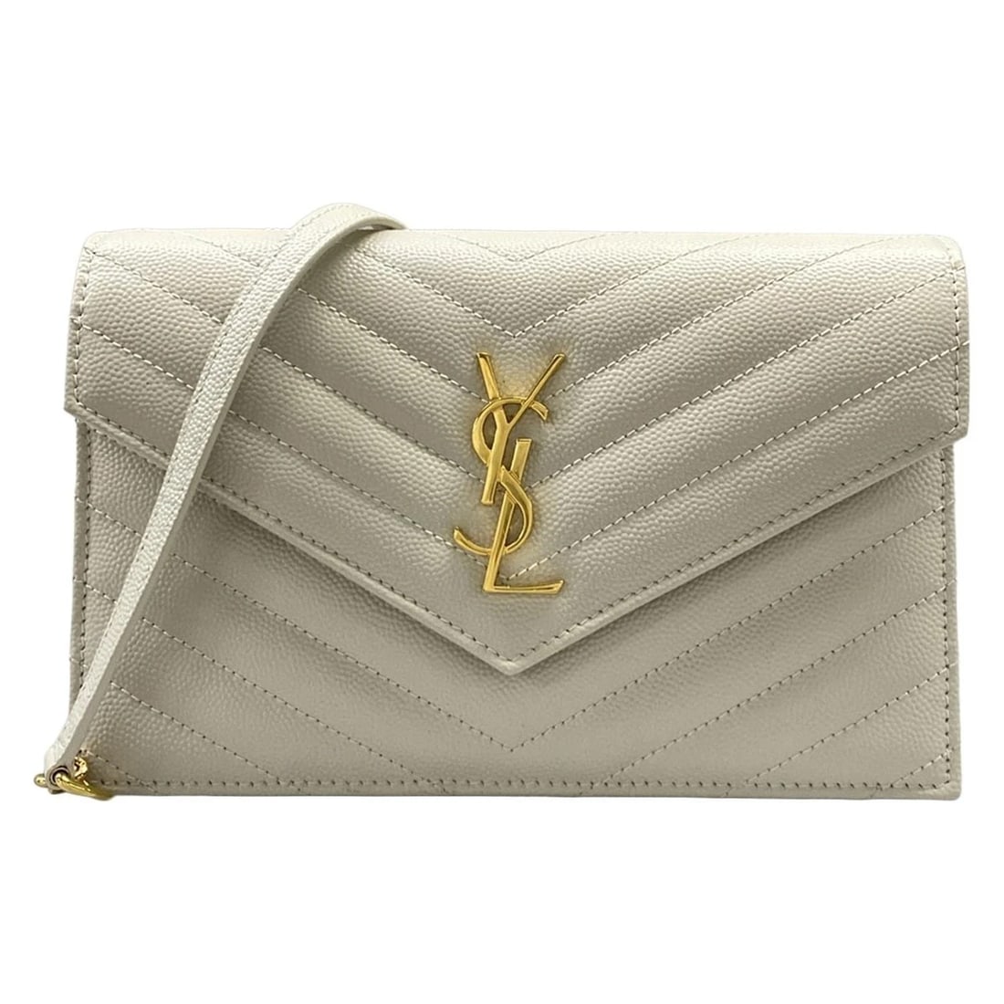 SAINT LAURENT CASSANDRA EMBELLISHED CHAIN WALLET: SAINT LAURENT Cassandra embellished chain wallet Brand: SAINT LAURENT PARIS Type: Other Style Wallet Material: Exterior Material Leather Color: Exterior Color White Size: Height : 4.92 inch (12.5 cm) 