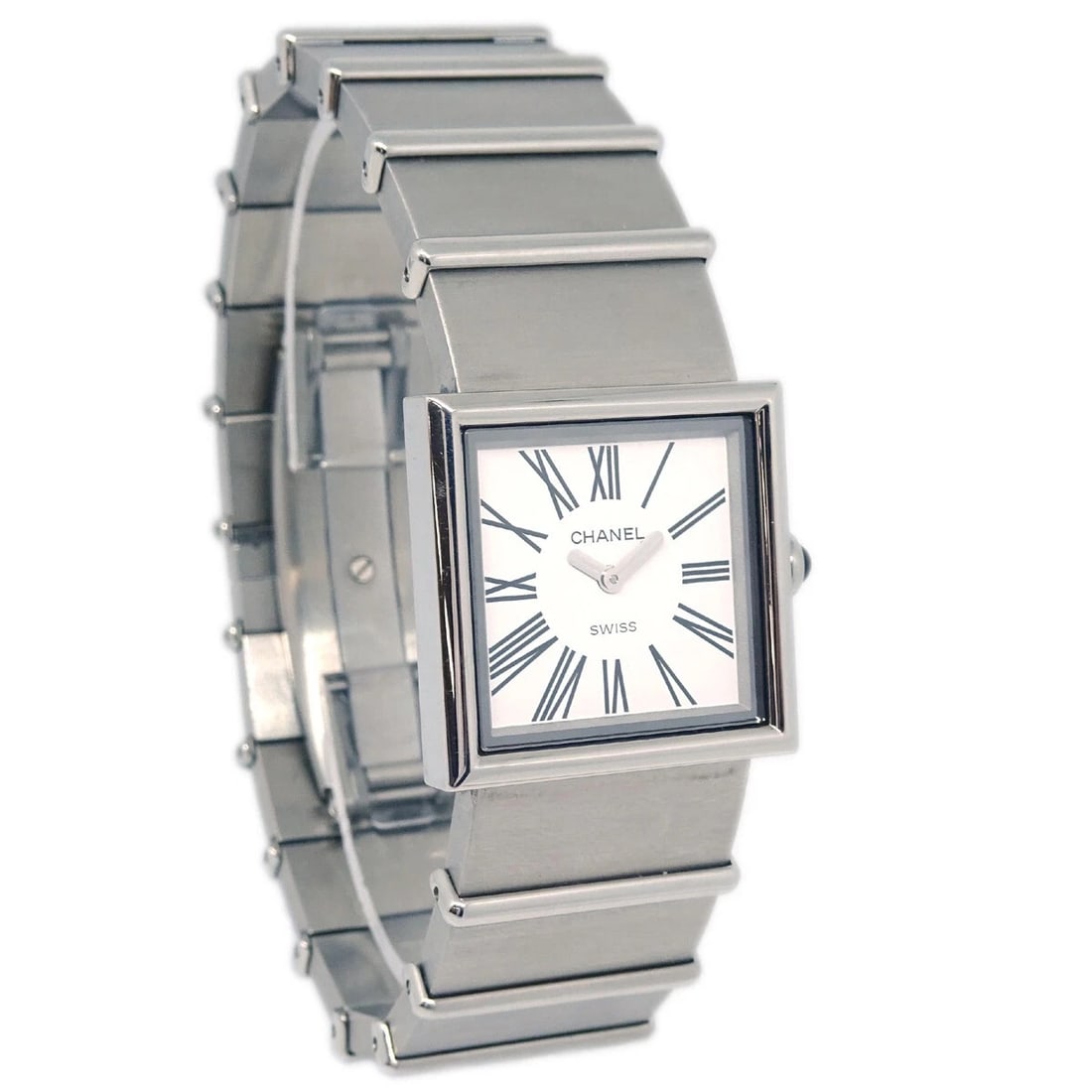 CHANEL MADEMOISELLE QUARTZ WATCH SS WATCH: Chanel Mademoiselle Quartz Watch SS Watch Brand: CHANEL Type: Wristwatch Material: Case Material Stainless Steel, Band Material Stainless Steel Color: Case Color Silver, Dial Color White, Band color S