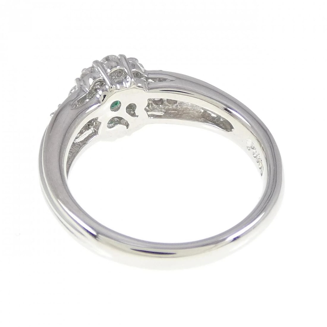 PT900 EMERALD RING - 3
