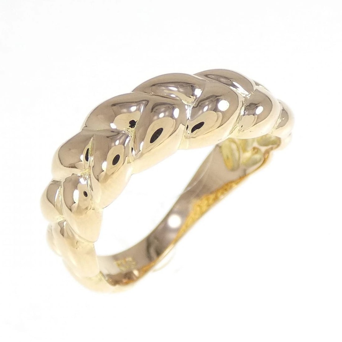 K18YG RING: K18YG ring Brand: Unbranded Type: Ring Material: 18K Yellow Gold, Color: Yellow Gold Size: US 6 1/4 Accessories: None Accessories Notice: When purchasing pre-owned goods, please refer to the photos