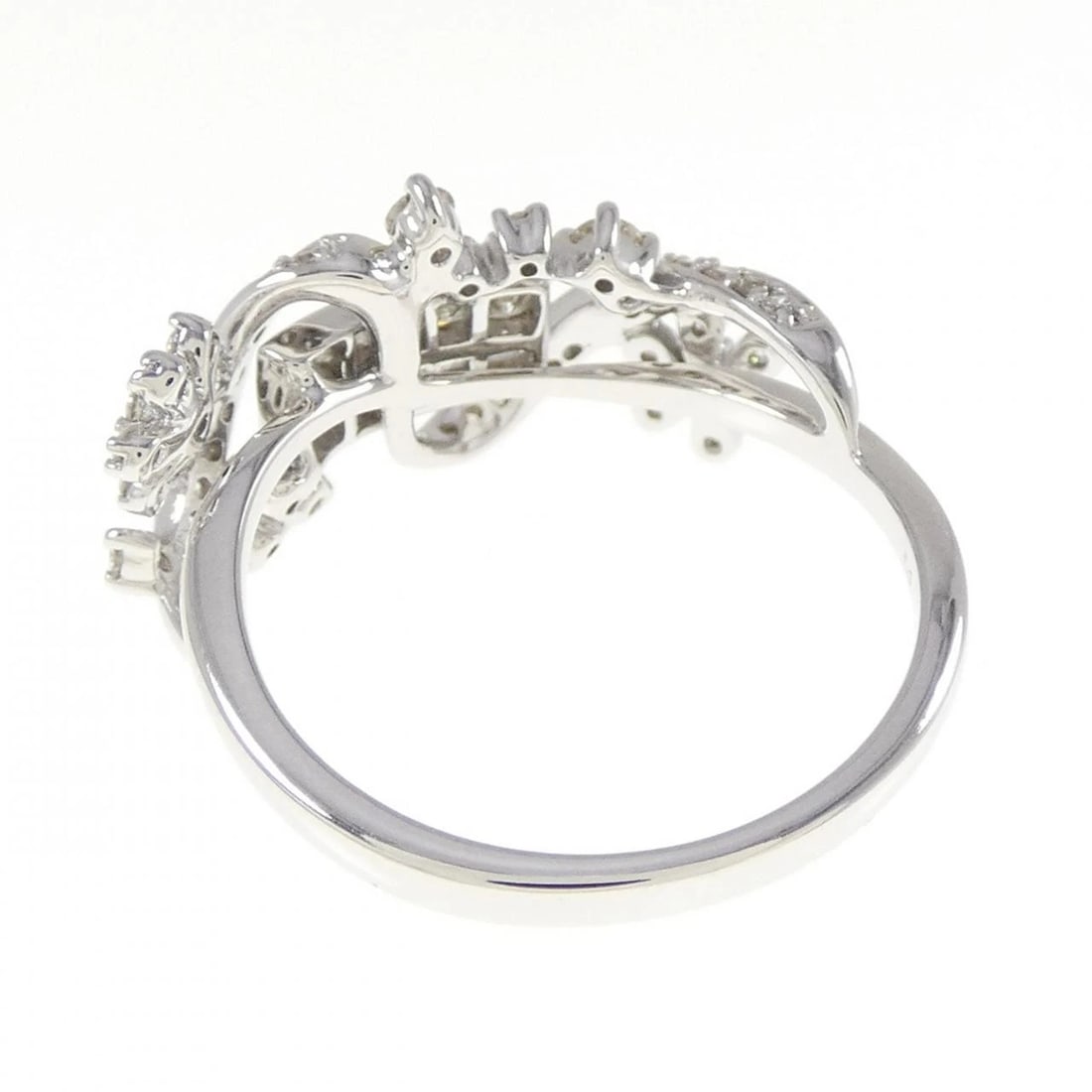 K18WG DIAMOND RING - 3