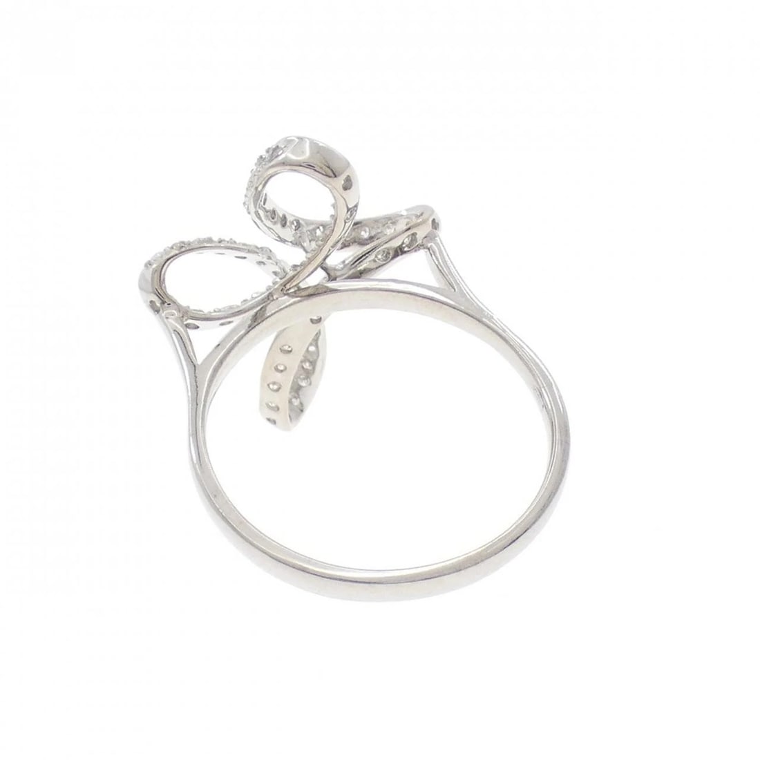 K18WG DIAMOND RING - 3