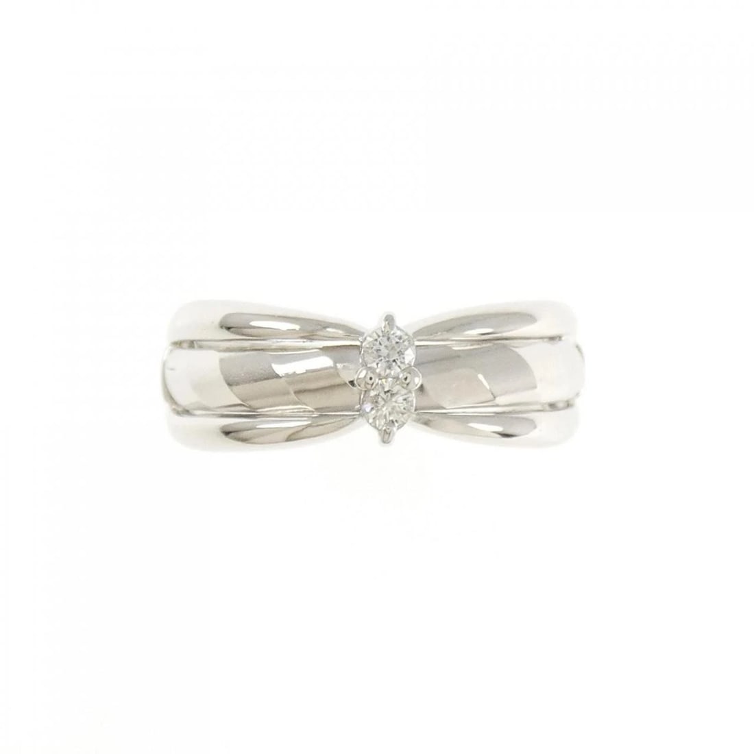 PT900 DIAMOND RING: PT900 Diamond Ring Brand: Unbranded Type: Diamond ring Material: PT900, Main Stone/Creation Natural Color: Silver Size: US 8.5 Accessories: None Accessories Notice: When purchasing pre-owned goods,