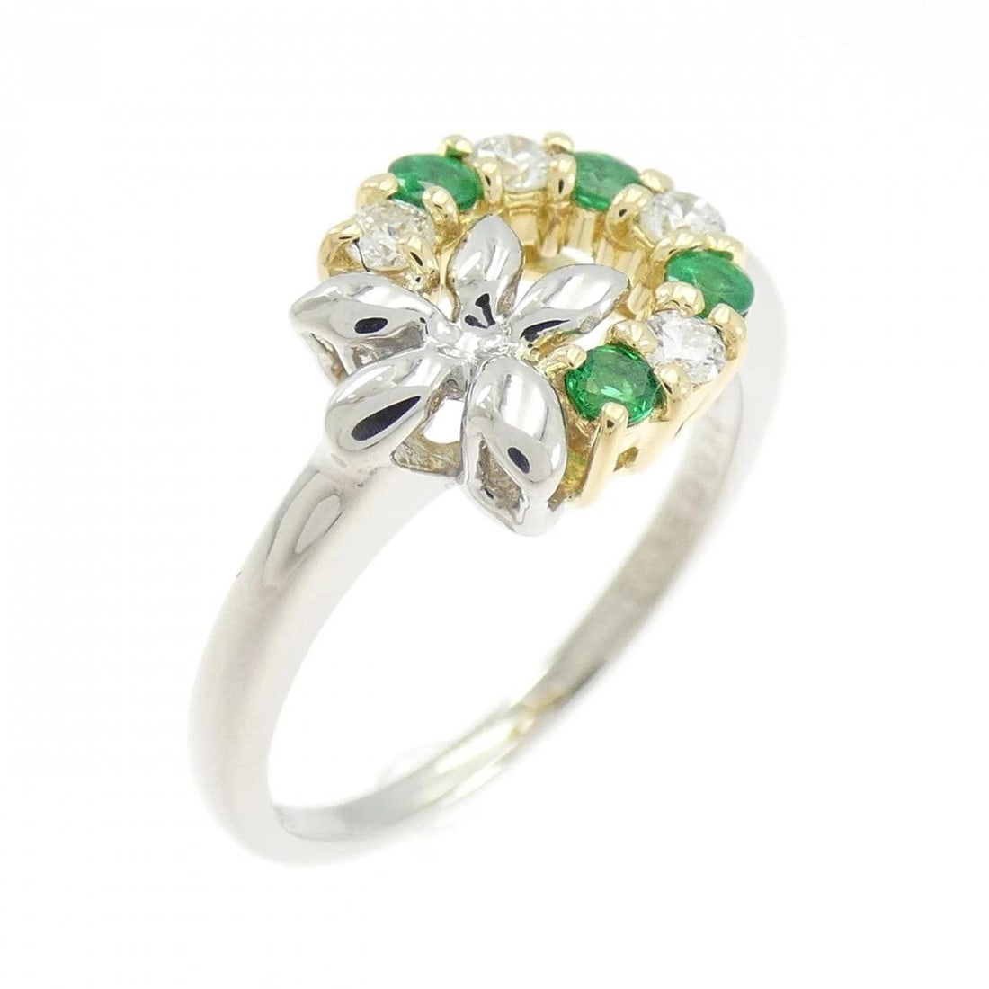PT900/K18YG EMERALD RING: PT900/K18YG Emerald Ring Brand: Unbranded Type: Emerald Ring Material: PT900/K18YG, Main Stone/Creation EmerladSecondary Stone Diamond Color: YG,silver Size: US 5 1/4 Accessories: None Accessories