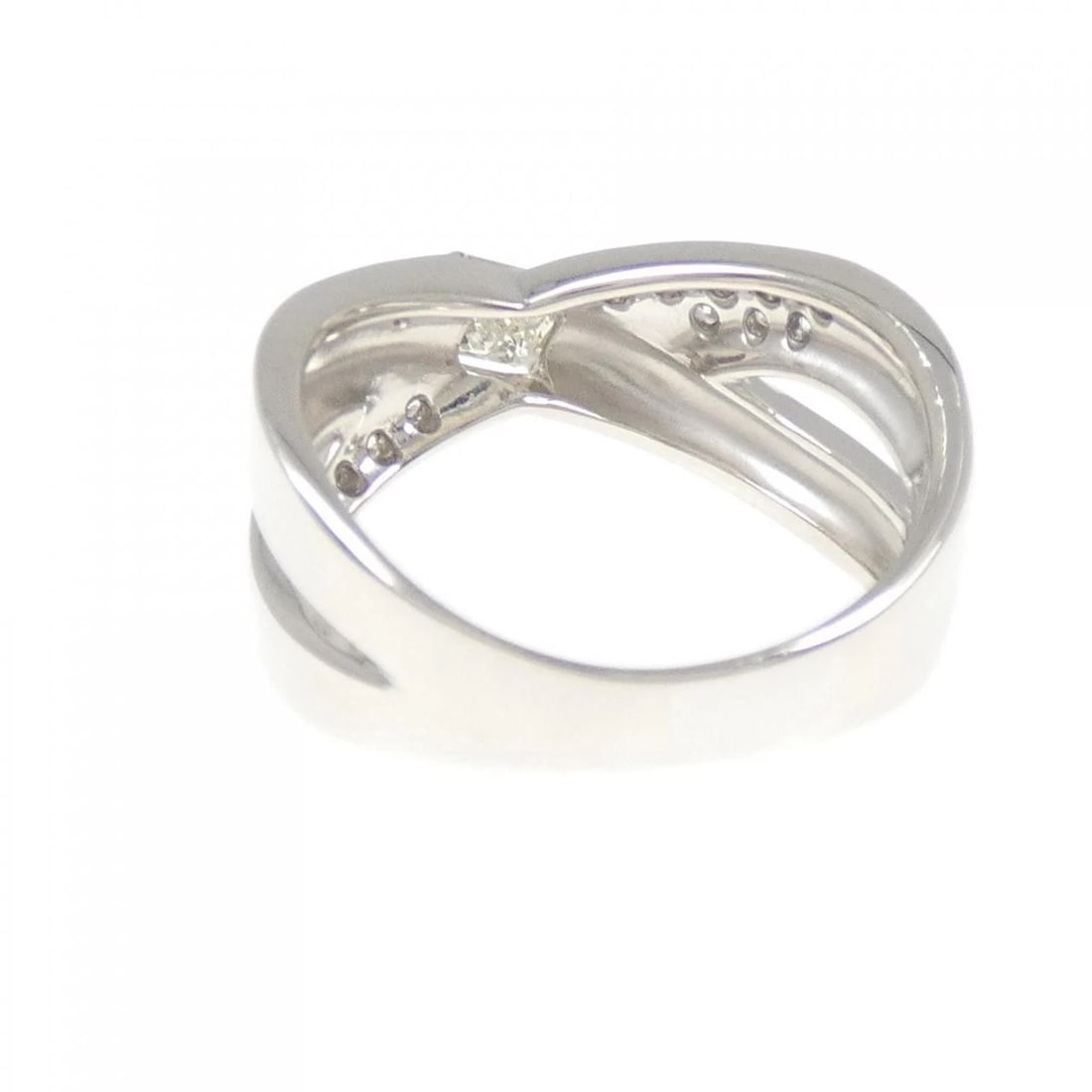 PT900 DIAMOND RING - 2