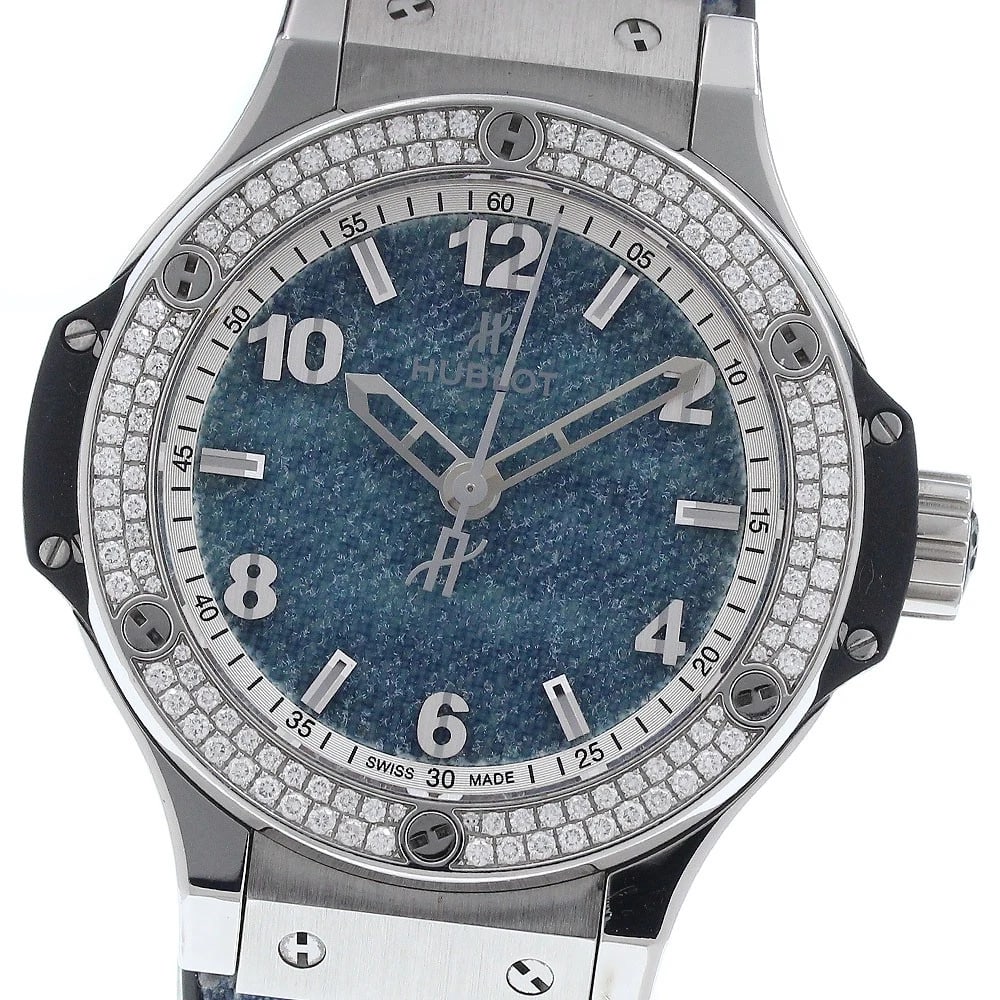 HUBLOT BIGBANG JEANS JAPAN EXCLUSIVE JEANS DIAMOND WATCH: HUBLOT BIGBANG JEANS JAPAN EXCLUSIVE JEANS Diamond Watch Brand: HUBLOT Type: Wristwatch Material: Band Material Rubber / denim, Case Material Stainless Steel / rubber Color: Band Color blue, Dial Colo