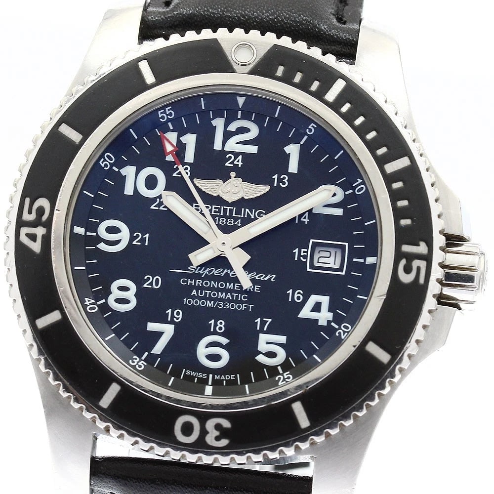 BREITLING SUPER OCEAN DATE BLACK DIAL AUTOMATIC WATCH: BREITLING Super Ocean Date black Dial Automatic Watch Brand: BREITLING Type: Wristwatch Material: Band Material leather, Case Material Stainless Steel / leather Color: Band Color black, Dial Color bla