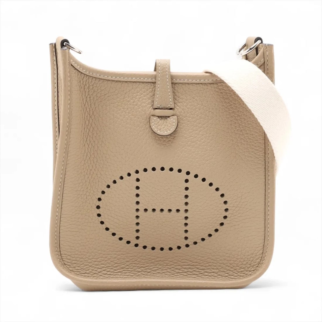 HERMES EVELYN 16 TPM TAURILLON CLEMENCE: Hermes evelyn 16 TPM Taurillon Clemence Brand: Hermès Type: Shoulder bag Material: Taurillon Clemence Color: Trench Size: Height:7.3inchLength:6.9inchDepth:1.6inch Accessories: None Access