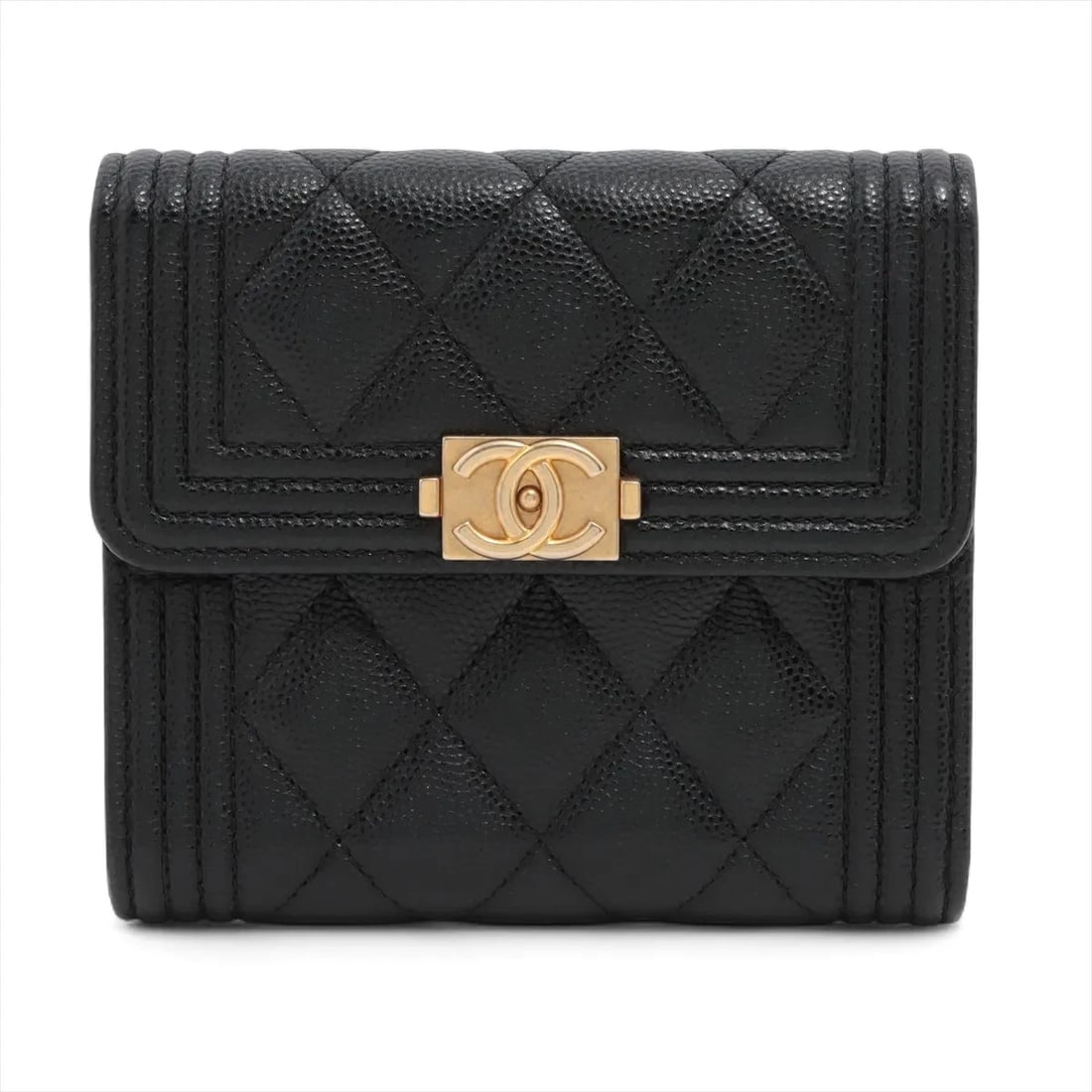 CHANEL BOY CHANEL CAVIAR SKIN COMPACT WALLET BLACK: Chanel Boy Chanel Caviar Skin Compact Wallet Black Brand: Chanel Type: Compact Wallet Material: Caviar Skin Color: Black Size: Height:4.1inchLength:4.5inchDepth:1.0inch Accessories: None A