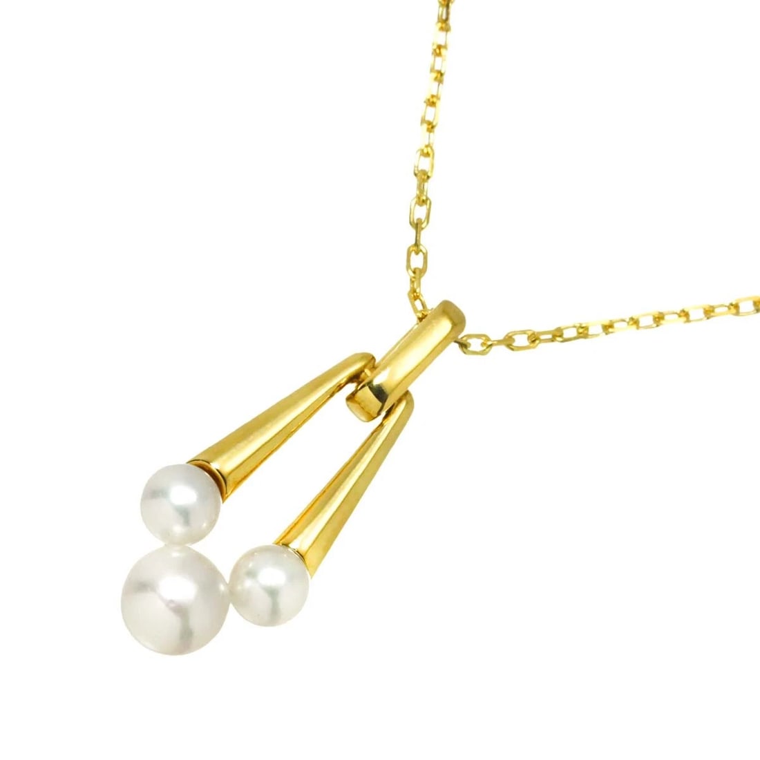 MIKIMOTO AKOYA PEARL NECKLACE 18K YG: MIKIMOTO Akoya Pearl Necklace 18K YG Brand: MIKIMOTO Type: Necklace Material: 750 Yellow Gold, Main Stone/Creation Akoya Pearl Color: Yellow Gold Size: internal circumference of the chain: 15.7inch