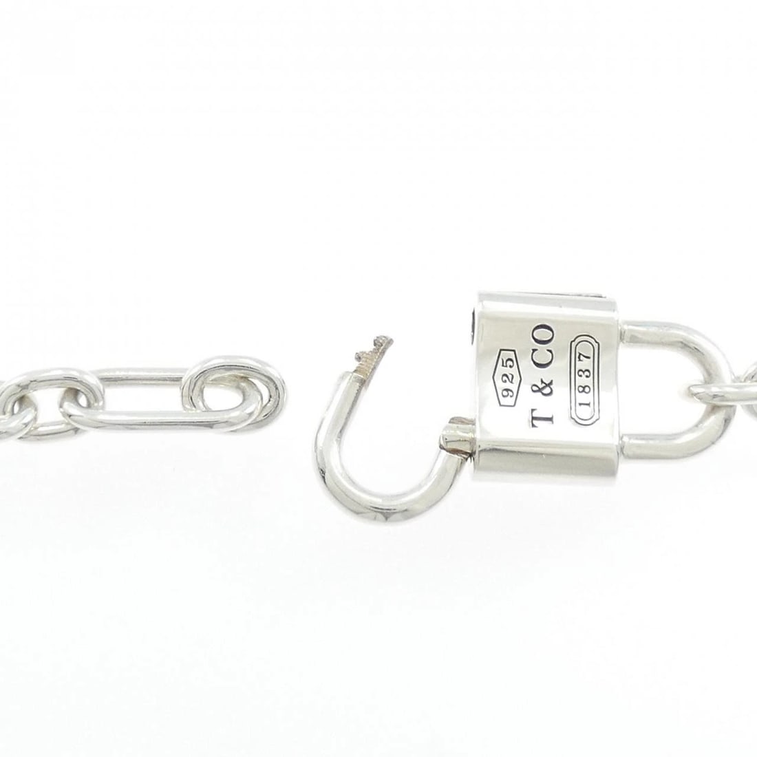 TIFFANY&CO. MEDIUM DOUBLE LOCK NECKLACE - 4