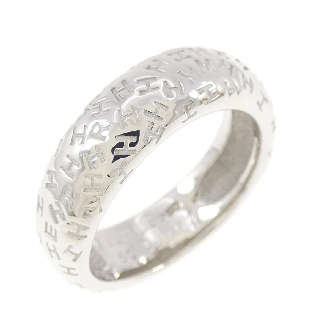 HERMES TOU BOU RING: Hermes Tou Bou Ring Brand: HERMES Type: Hermes Ring Material: 750 white gold, Color: white gold Size: US5 Accessories: None Accessories Notice: When purchasing pre-owned goods, please refer to the