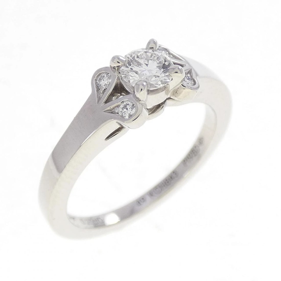 CARTIER BALLERINA RING: Cartier Ballerina Ring Brand: CARTIER Type: Cartier Ring Material: Platinum950, Color: Platinum Size: US4 3/4 Accessories: None Accessories Notice: When purchasing pre-owned goods, please refer to