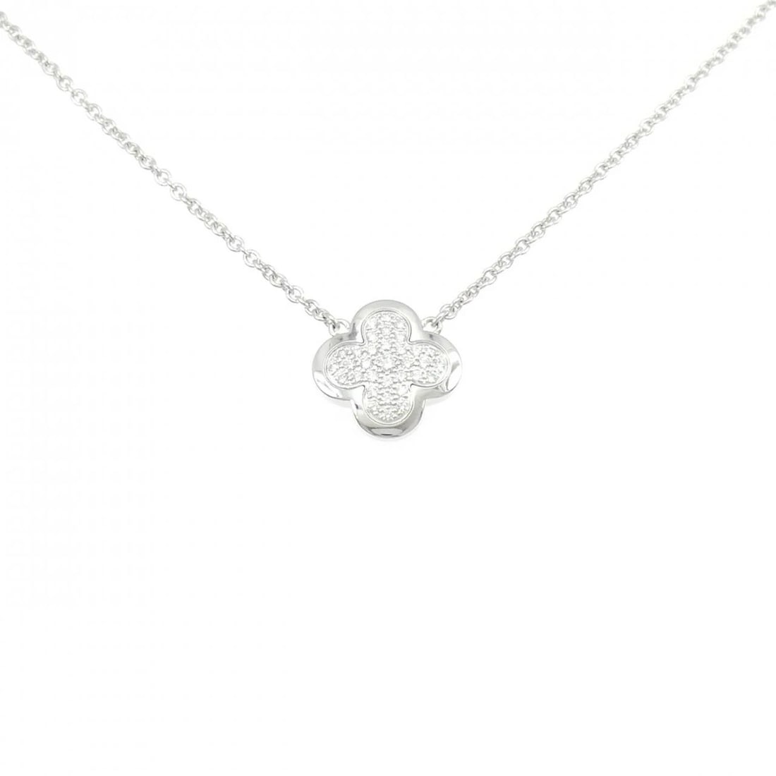 VAN CLEEF & ARPELS ALHAMBRA NECKLACE: Van Cleef & Arpels Alhambra Necklace Brand: Van Cleef & Arpels Type: Van Cleef & Arpels Necklace Material: 750 white gold, Color: white gold Size: Actual Size Pendant length approx. x width approx.: 1