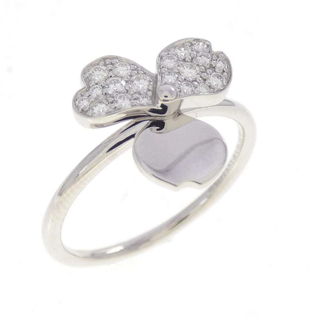 TIFFANY&CO. PAPER FLOWER RING: TIFFANY&Co. Paper Flower Ring Brand: TIFFANY&Co. Type: TIFFANY & Co. Ring Material: Platinum950, Color: Platinum Size: US7 Accessories: None Accessories Notice: When purchasing pre-owned goods,