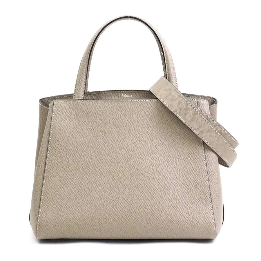 VALEXTRA HANDBAG SHOULDER BAG GREIGE LEATHER: Valextra Handbag Shoulder Bag Greige Leather Brand: Valextra Type: Handbag Material: Leather Color: Greige Size: W:9.8inx H:7.9inx D:4.7in Handle Length:12.6in Accessories: None Accessorie