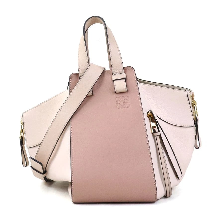 LOEWE HAMMOCK SHOULDER BAG HANDBAG PINK LEATHER: LOEWE Hammock Shoulder Bag Handbag Pink Leather Brand: LOEWE Type: Shoulder Bag Material: Leather Color: Pink Size: W:10.6inx H:8.3in Handle Length:12.6in Accessories: None Accessories Not