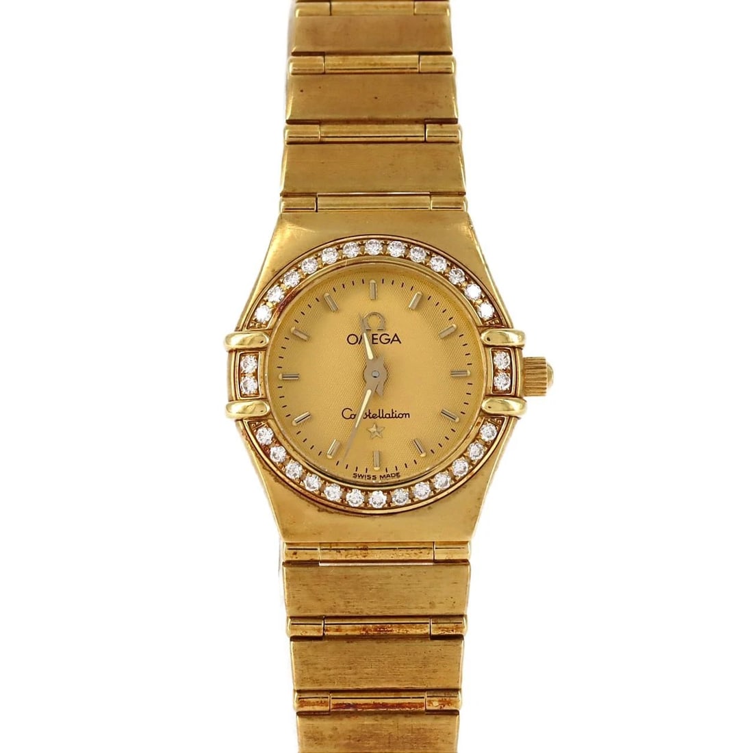 OMEGA CONSTELLATION MINI YG WATCH: Omega Constellation Mini YG Watch Brand: OMEGA Type: Wrist watch Material: Case: Yellow gold Bracelet: Yellow gold Color: Dial color gold Size: Case diameter: Approx. 22.5mm Max wrist circumference: