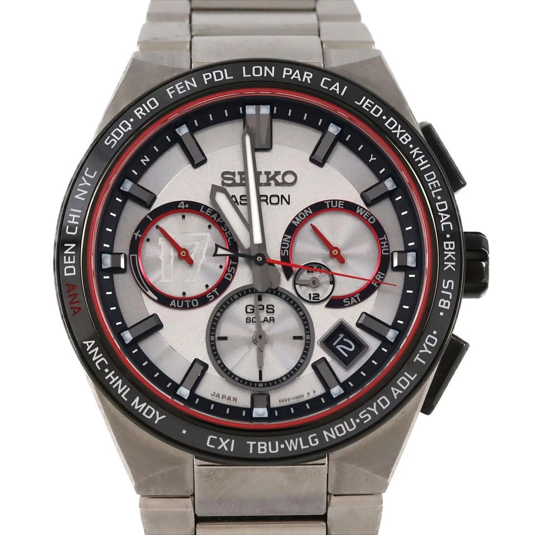 SEIKO ASTRON RADIO-CONTROLLED WATCH: Seiko Astron Radio-Controlled Watch Brand: SEIKO Type: Wrist watch Material: Case: Titanium Bracelet: Titanium Color: Dial color gray Size: Case diameter: Approx. 43 mm Max wrist circumference: 20 cm