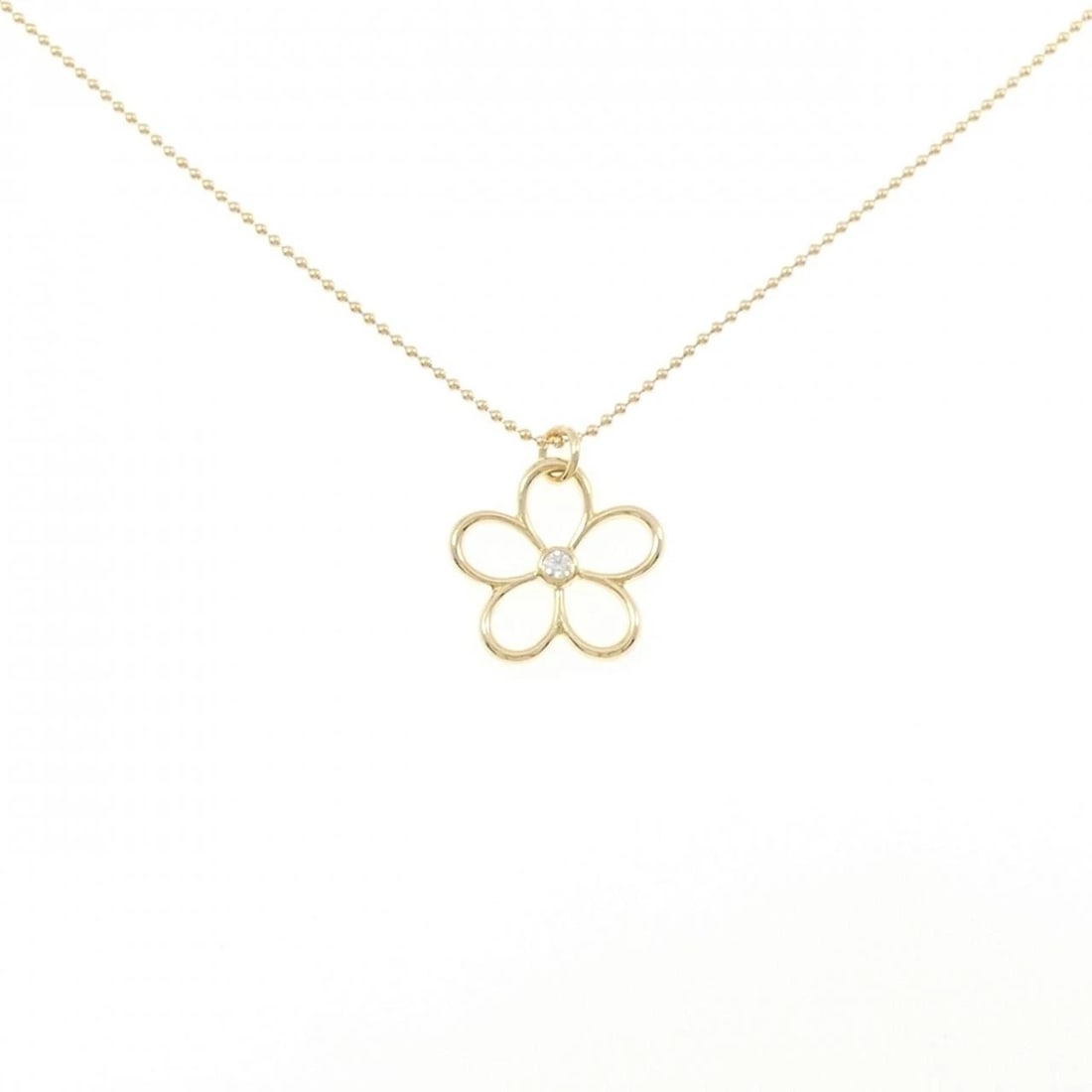 TIFFANY & CO. GARDEN FLOWER OPEN NECKLACE: TIFFANY & Co. Garden Flower Open Necklace Brand: TIFFANY&Co. Type: TIFFANY&Co. Necklace Material: 750 yellow gold, Main Stone/Creation Natural Color: yellow gold Size: 41cm,Actual Size Pendant length