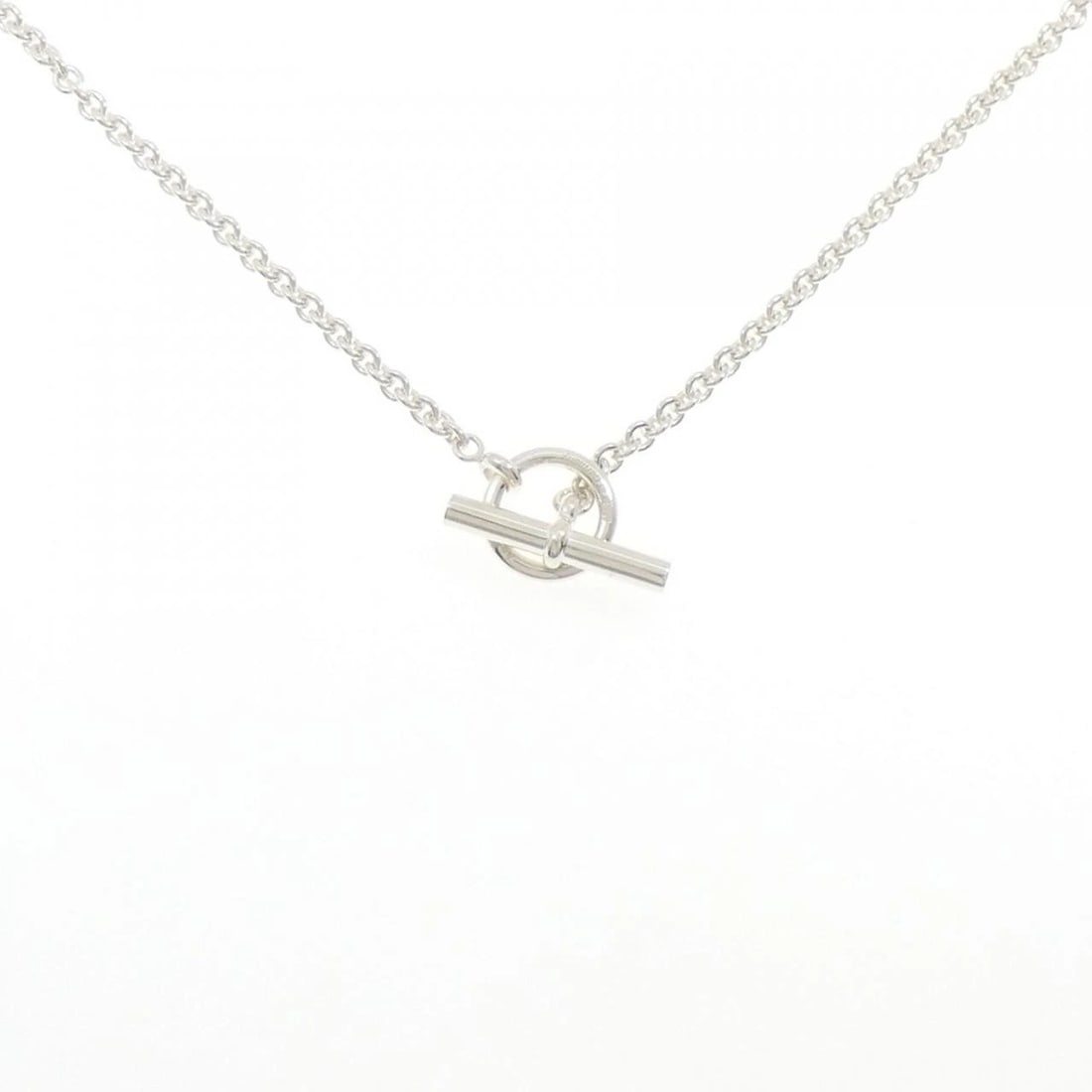 HERMES 925 NECKLACE: Hermes 925 Necklace Brand: HERMES Type: Hermes Necklace Material: 925Silver, Color: Silver Size: Actual Size Max width approx.: 21.1mm Chain maximum width approx.: 3.0mm Size 85cm Accessories: Non