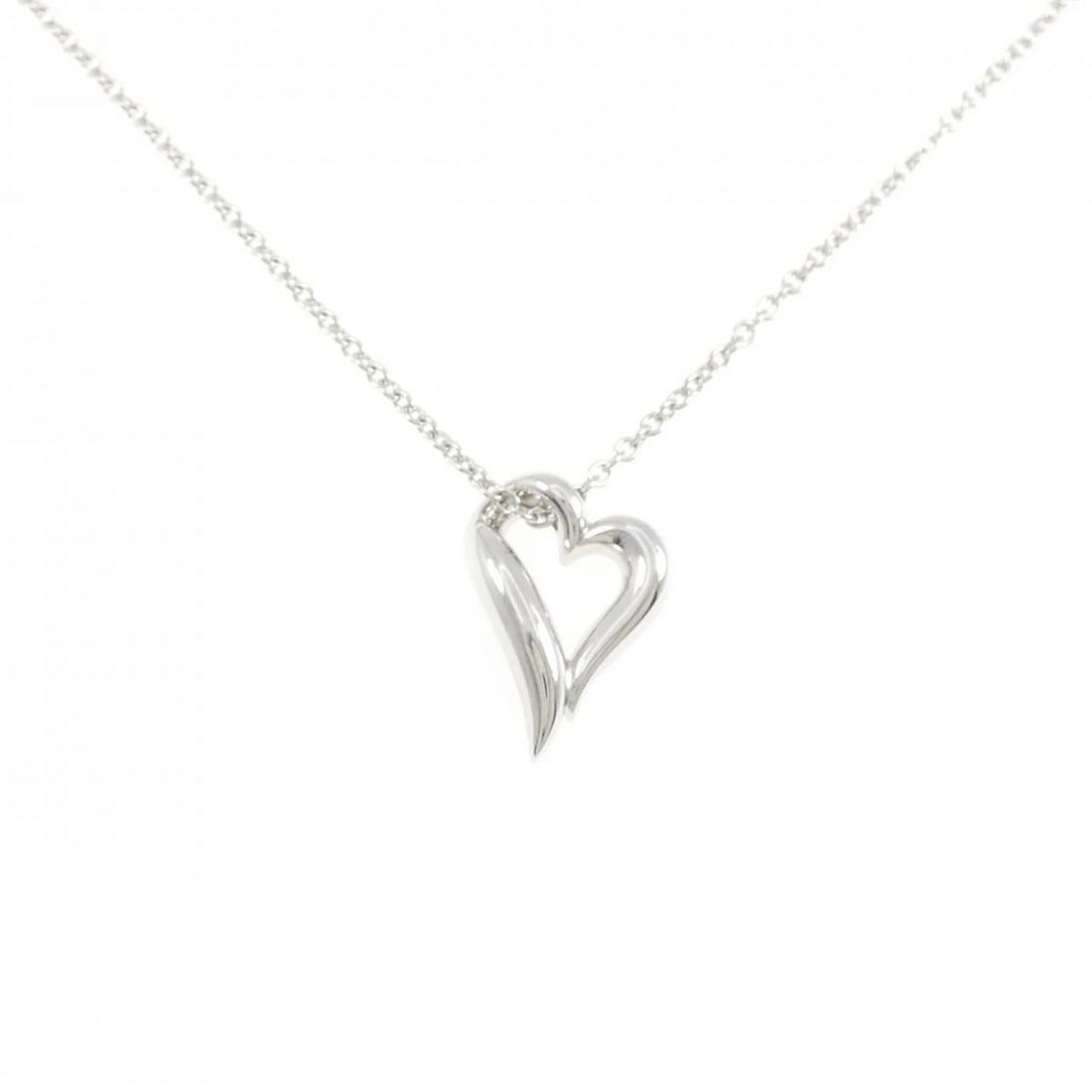 BOUCHERON B COLLECTION SM NECKLACE: Boucheron B Collection SM Necklace Brand: Boucheron Type: Boucheron Necklace Material: 750 White Gold, Color: White Gold Size: Actual Size Pendant length approx. x width approx.: 19.4mmx14.1mm Chain m