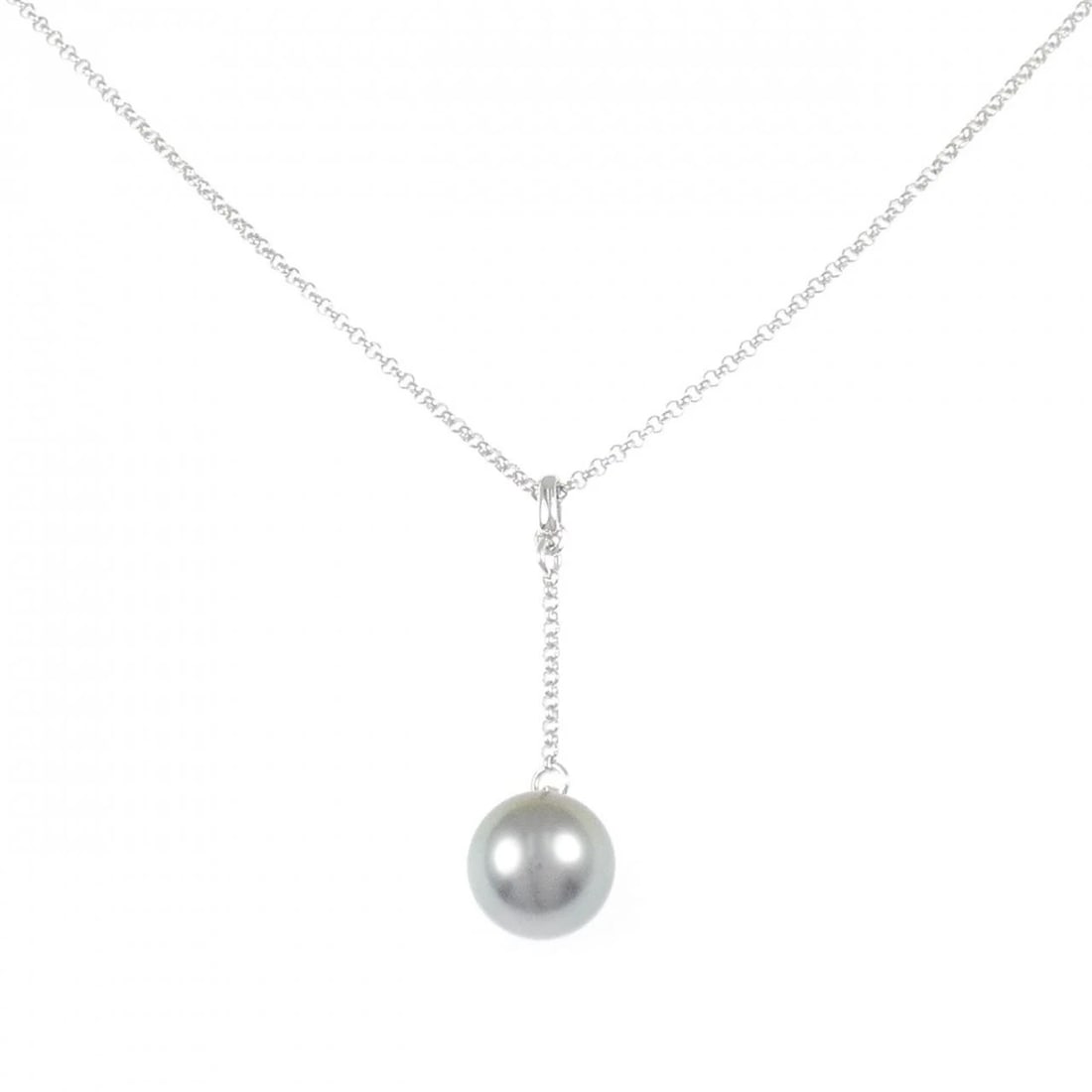 TASAKI BLACK PEARL NECKLACE: Tasaki Black Pearl Necklace Brand: TASAKI Type: Tasaki Necklace Material: 750 White Gold, Main Stone/Creation Black Pearl 0.4 Color: White Gold Size: Actual Size Pendant length approx. x width