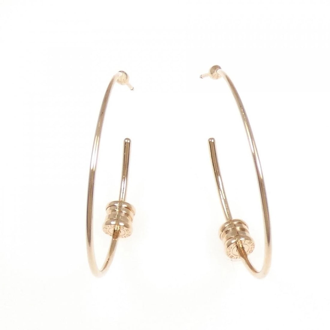 BVLGARI B.ZERO1 PIERCE: Bvlgari B.zero1 Pierce Brand: BVLGARI Type: Bvlgari Pierce/Earring Material: 750 Pink Gold , Color: Pink Gold Size: Approx. height x width: 42.5mm x 7.0mm Accessories: None Accessories Not