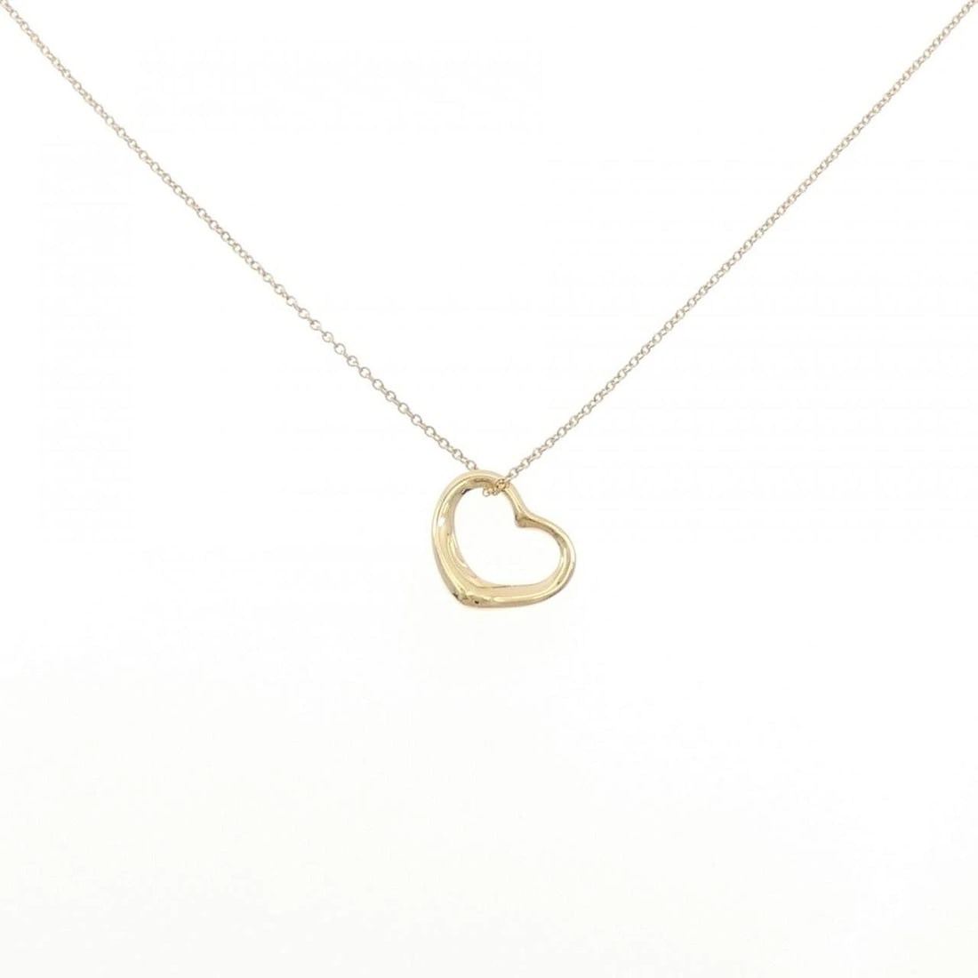 TIFFANY&CO. OPEN HEART NECKLACE: TIFFANY&Co. Open Heart Necklace Brand: TIFFANY&Co. Type: TIFFANY&Co. Necklace Material: 750 Yellow Gold, Color: Yellow Gold Size: Actual Size Pendant length approx. x width approx.: 13.9mmx14.8mm