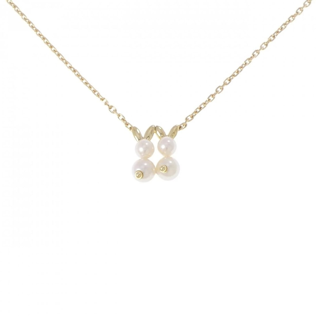 VAN CLEEF & ARPELS AKOYA PEARL NECKLACE: Van Cleef & Arpels Akoya Pearl Necklace Brand: Van Cleef & Arpels Type: Van Cleef & Arpels Necklace Material: 18kt yellow gold, Main Stone/Creation Akoya Pearl Color: yellow gold Size: Actual Size