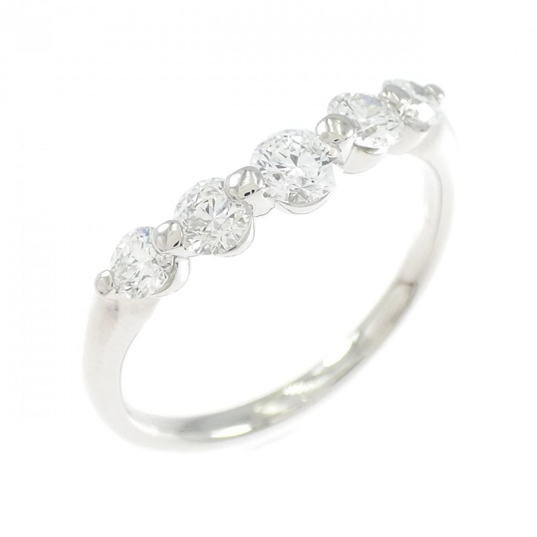 PT900 DIAMOND RING: PT900 Diamond Ring Brand: Unbranded Type: Diamond ring Material: PT900, Main Stone/Creation Natural Color: Silver Size: US10 Accessories: None Accessories Notice: When purchasing pre-owned goods,