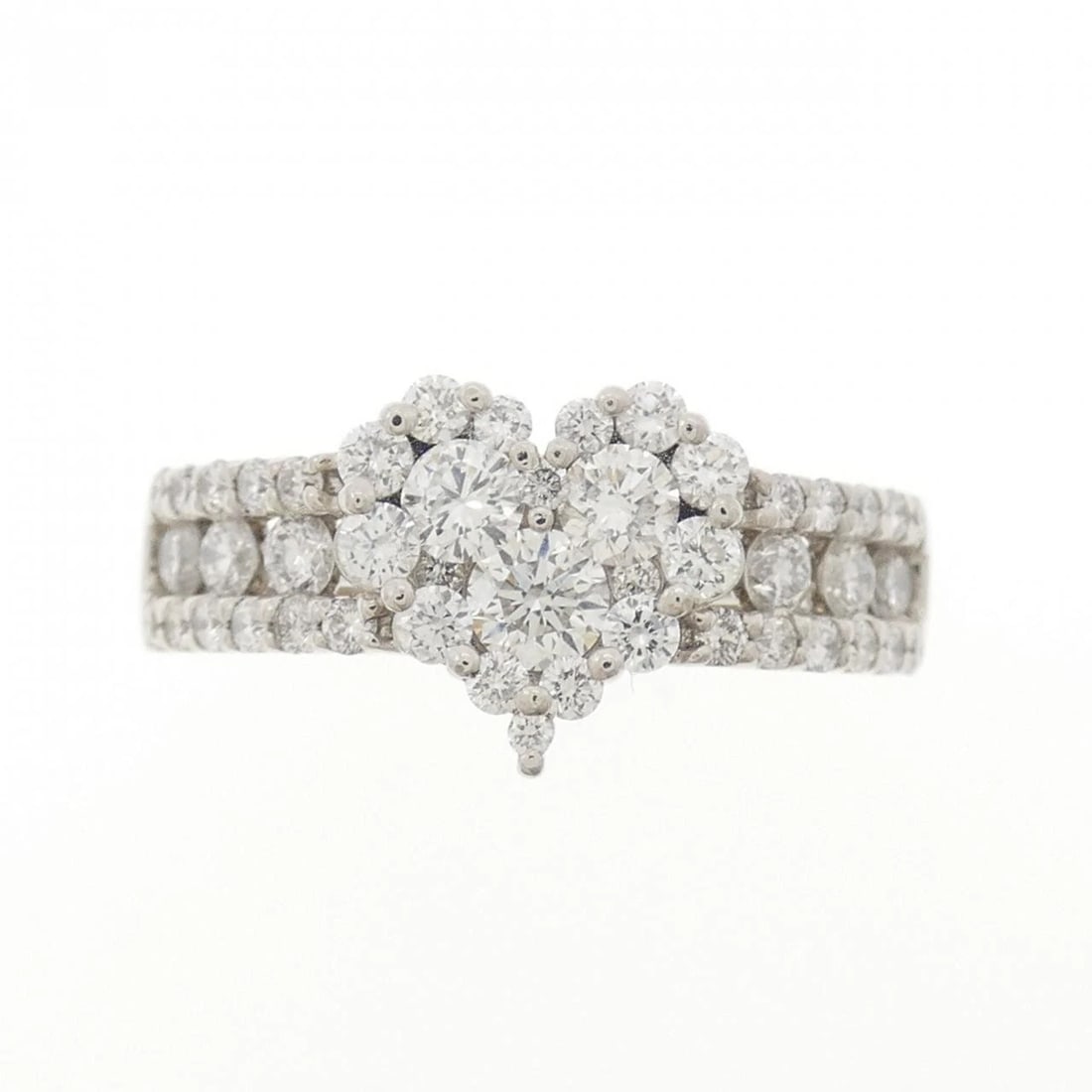 PT900 HEART DIAMOND RING - 2
