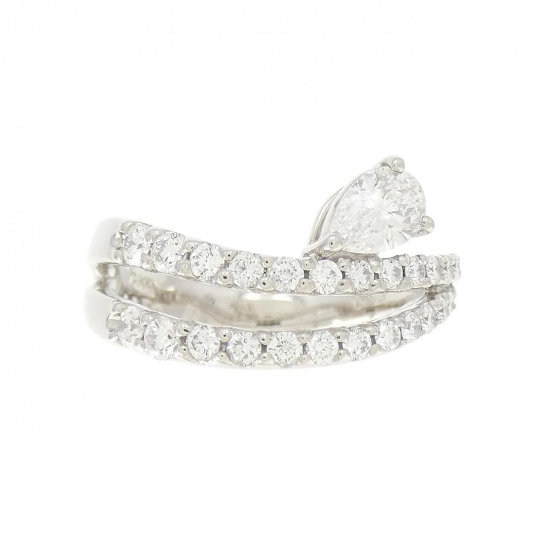 PT DIAMOND RING: PT Diamond Ring Brand: Unbranded Type: Diamond Ring Material: PT, Main Stone/Creation Natural Color: Silver Size: US6 1/2 Accessories: None Accessories Notice: When purchasing pre-owned go