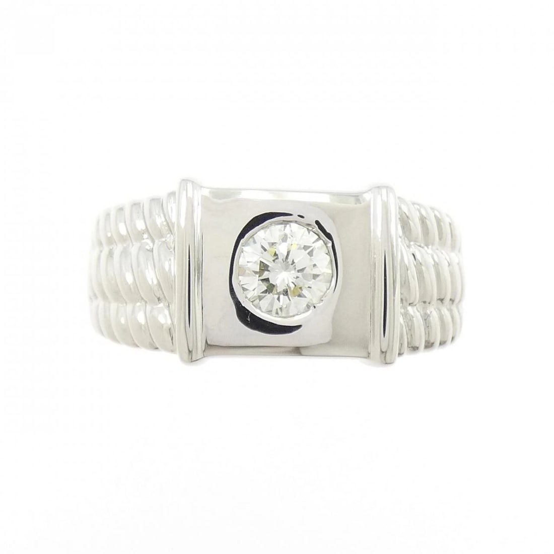 PT900 DIAMOND RING - 2