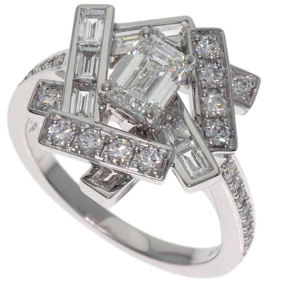 GRAFF THREAD DIAMOND RING (1 of 5)