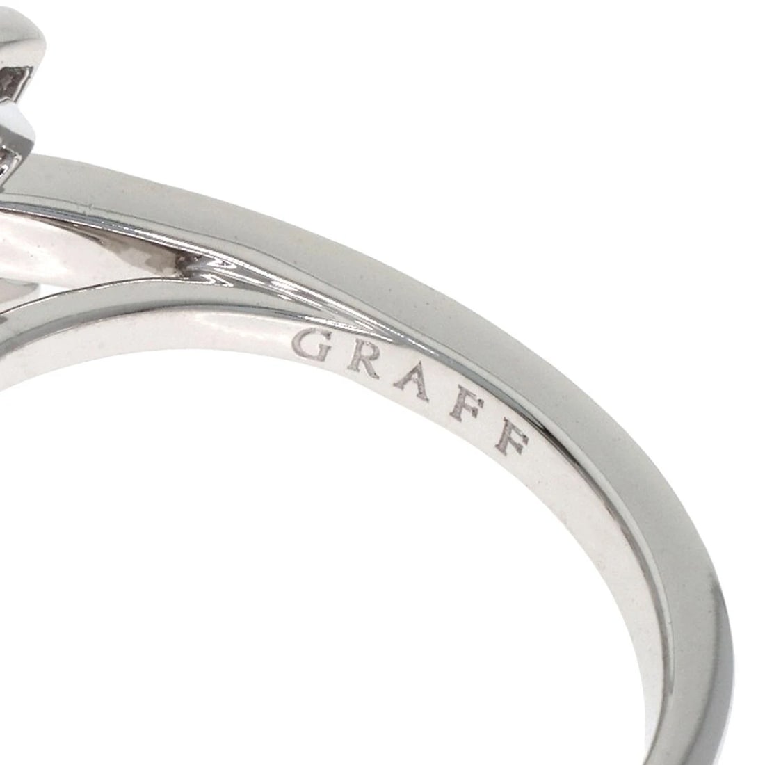 GRAFF THREAD DIAMOND RING - 5