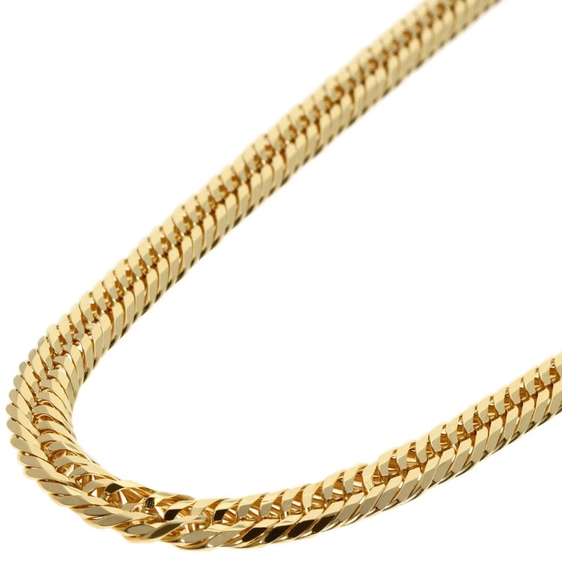 CURB CHAIN KIHEI TRIPLE 12 SIDES NECKLACE: Curb chain Kihei triple 12 sides Necklace Brand: None Type: Necklace Material: K18 Yellow Gold, Color: Exterior Color Gold Size: Chain Length:19.7inch/50cm Chain Width:2.0inch/5mm Accessories: None