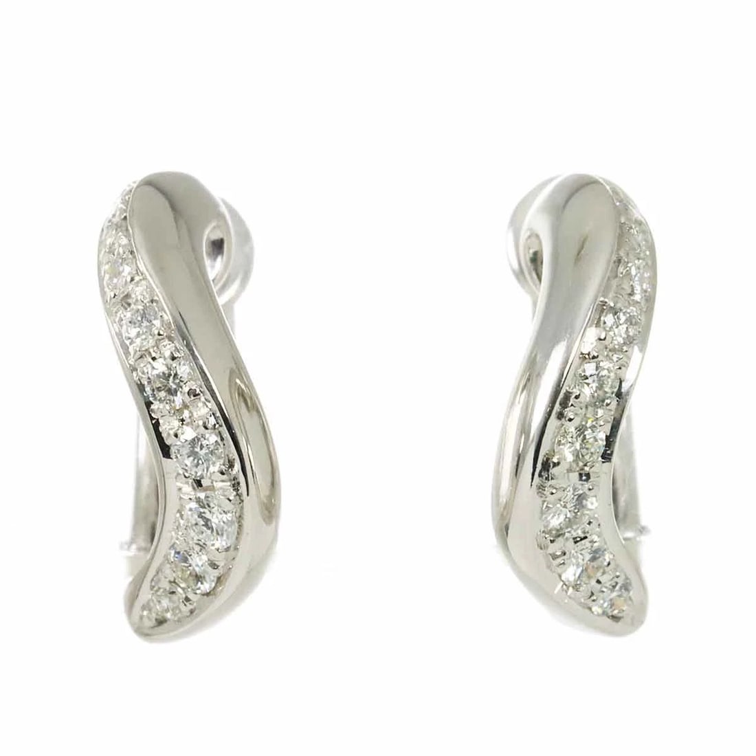 TASAKI DIAMONDEARRINGS CLIP ON 18K WHITE GOLD 7: TASAKI DiamondEarrings Clip on 18K White Gold 7 Brand: TASAKI Type: Earrings Material: 750 White Gold, Main Stone/Creation Natural Color: White Gold Size: W 3.5 X H 13.7mm Accessories: None