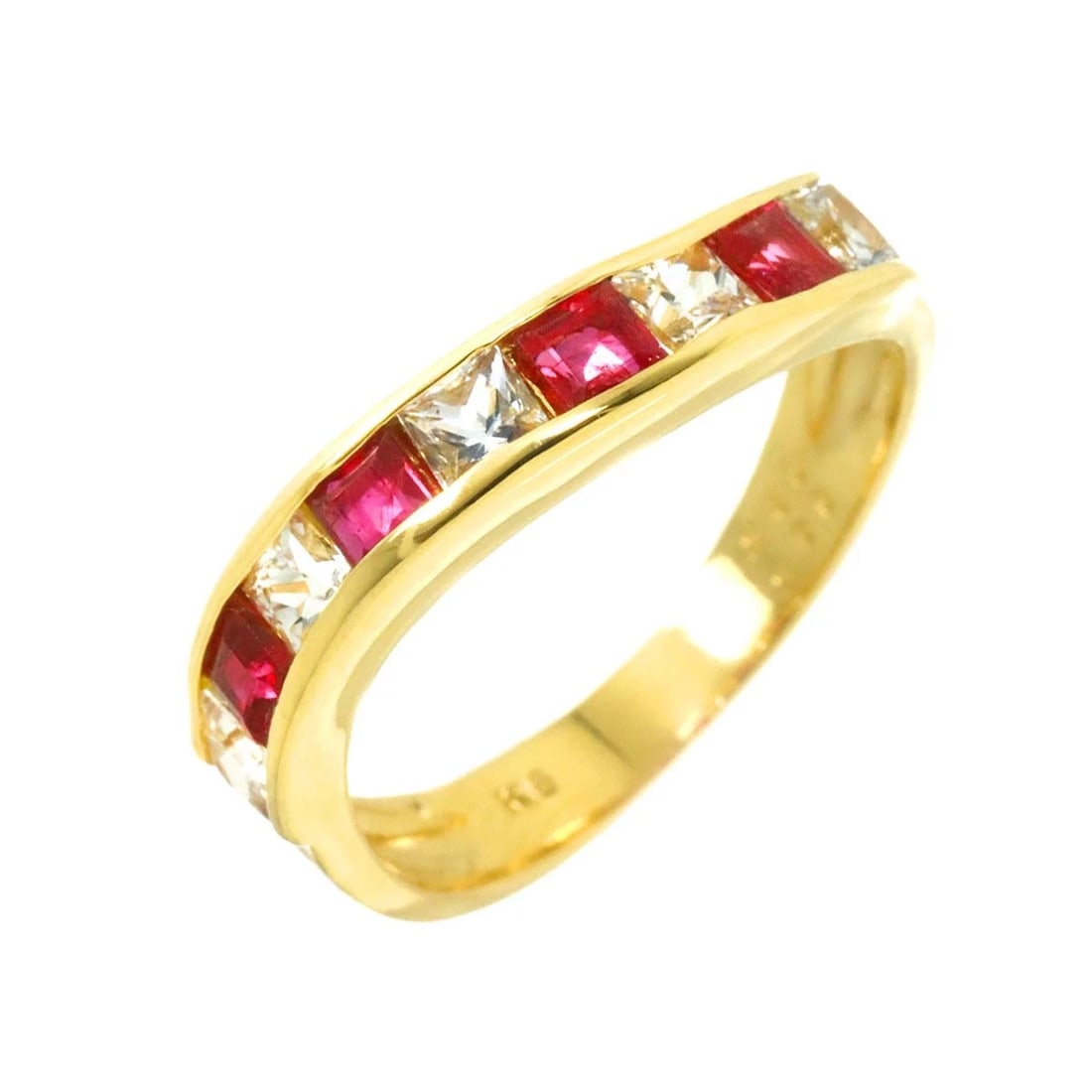 RUBY DIAMOND RING 18K YG: Ruby Diamond Ring 18K YG Brand: Unbranded Type: Ring Material: 750 Yellow Gold, Main Stone/Creation Ruby Diamond Color: Yellow Gold Size: 5.5-5.75 (US) Accessories: None Accessories Notice: When