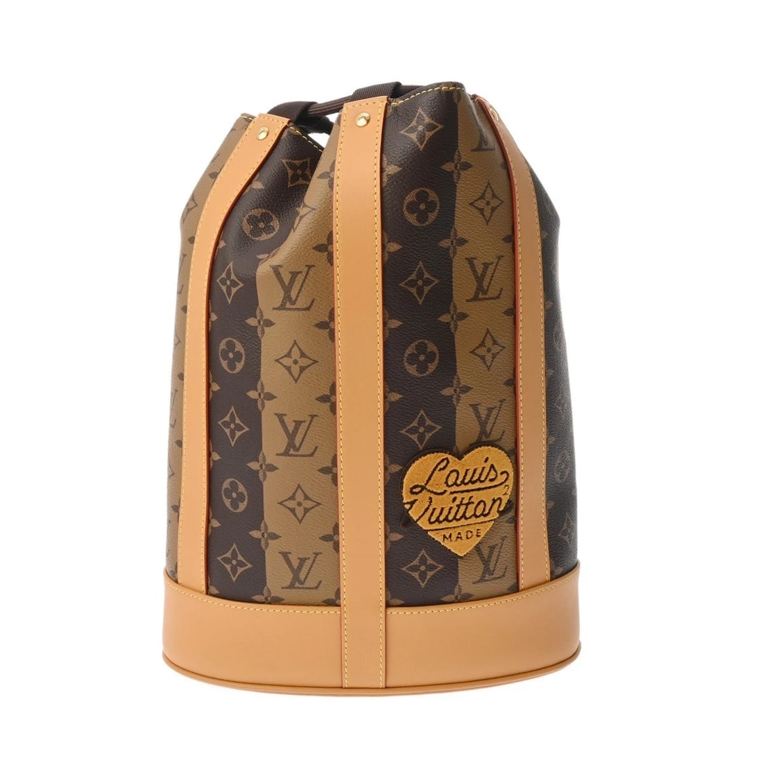 LOUIS VUITTON NIGO RANDONNEE MESSENGER MONOGRAM STRIPE MONOGRAM: LOUIS VUITTON NIGO Randonnee Messenger Monogram stripe Monogram Brand: LOUIS VUITTON Type: Shoulder Bag Material: Monogram canvas Color: Brown Size: H:about 13.0inch W:about 10.4inch (Bottom) D:about 