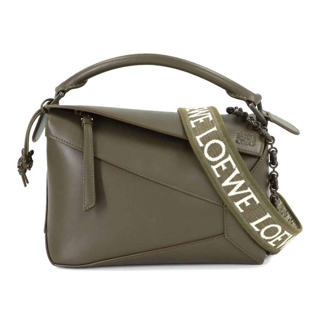 LOEWE PAZZLE BAG SMALL HAND SHOULDER BAG: LOEWE Pazzle Bag Small Hand Shoulder Bag Brand: LOEWE Type: Hand Bag / Shoulder Bag Material: Leather Color: Khaki Size: W 9.06 inch, H 5.91 inch, D 4.13 inch Accessories: None Accessories
