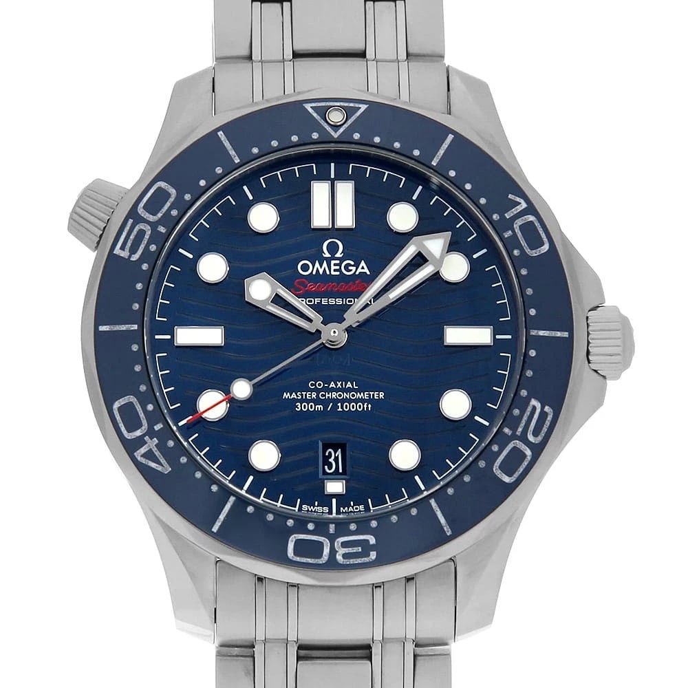 OMEGA SEAMASTER DIVER CO-AXIAL CHRONOMETER WATCH: OMEGA Seamaster Diver Co-Axial Chronometer Watch Brand: OMEGA Type: Wrist watch Material: Band Material Stainless Steel, Case Material Stainless Steel Color: Dial Colour Blue Size: Case:W42mm Circumfe