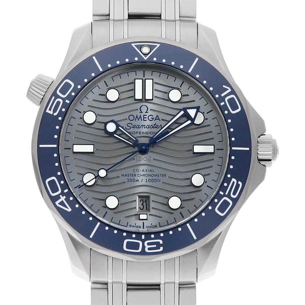OMEGA SEAMASTER DIVER CO-AXIAL MASTER CHRONOMETER WATCH: OMEGA Seamaster Diver Co-Axial Master Chronometer Watch Brand: OMEGA Type: Wrist watch Material: Band Material Stainless Steel, Case Material Stainless Steel Color: Dial Colour Gray Size: Case:W42mm