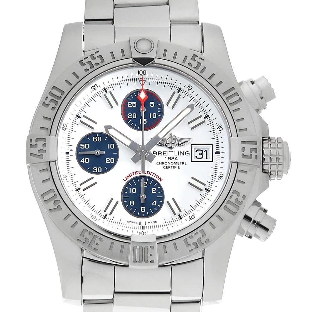 BREITLING AVENGERS WATCH: BREITLING Avengers Watch Brand: BREITLING Type: Wrist watch Material: Band Material Stainless Steel, Case Material Stainless Steel Color: Dial Colour White and Blue Size: Case:W43mm Circumference of W