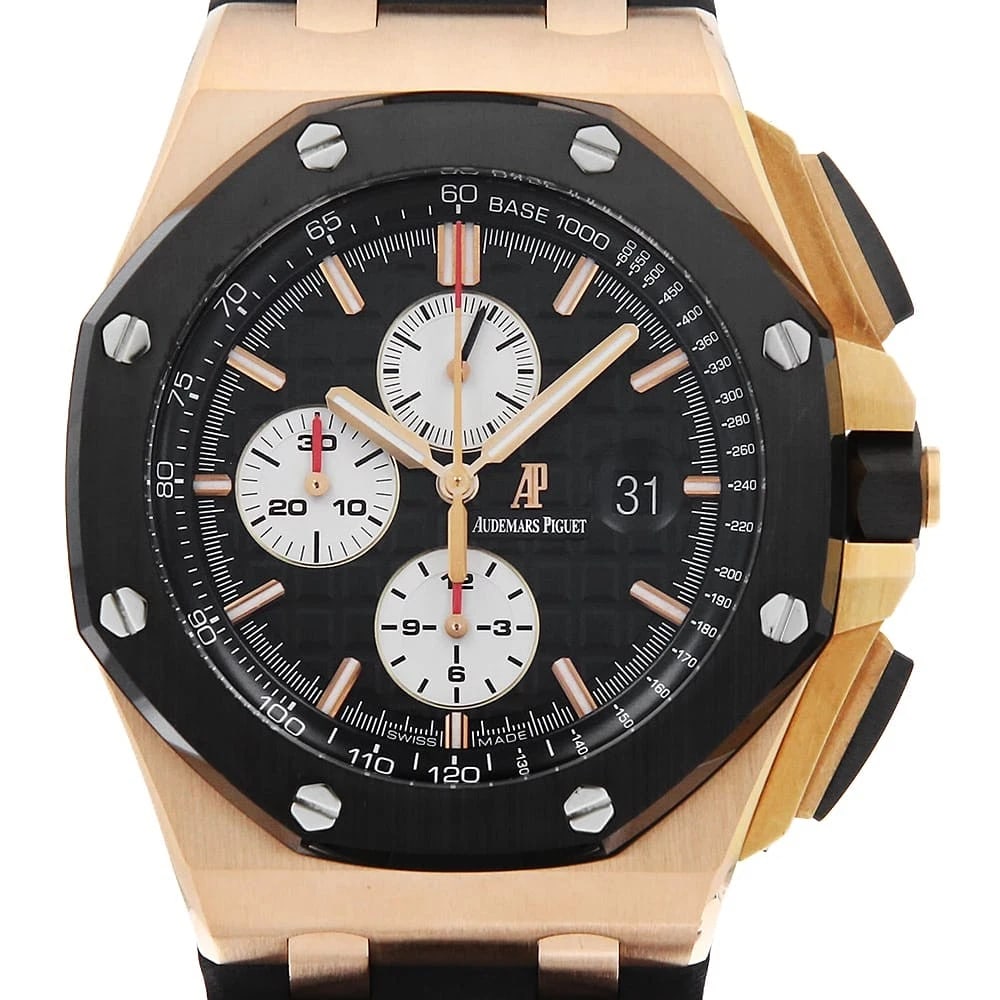 AUDEMARS PIGUET ROYAL OAK OFFSHORE CHRONOGRAPH WATCH: AUDEMARS PIGUET Royal Oak Offshore Chronograph Watch Brand: AUDEMARS PIGUET Type: Wrist watch Material: Band Material rubber, Case Material Pink gold/ceramic Color: Dial Colour Black Size: Case:W44mm 