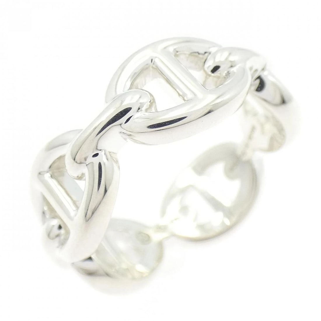HERMES CHAINE D'ANCRE ENCHAINE RING: Hermes Chaine d'Ancre Enchaine Ring Brand: HERMES Type: Hermes Ring Material: 925Silver, Color: none Size: US5 Accessories: None Accessories Notice: When purchasing pre-owned goods, please refer to