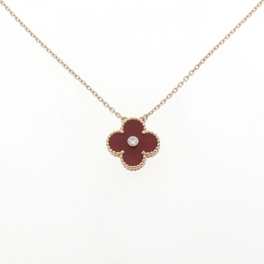 VAN CLEEF & ARPELS ALHAMBRA NECKLACE: Van Cleef & Arpels Alhambra Necklace Brand: Van Cleef & Arpels Type: Van Cleef & Arpels Necklace Material: 750 Pink Gold, Main Stone/Creation Carnelian Color: Pink Gold Size: 37?42cm,Actual Size Penda